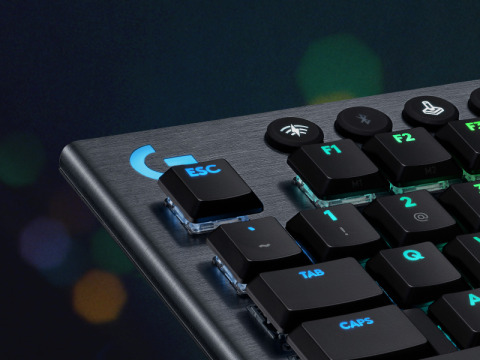 Logitech G915 Tenkeyless LIGHTSPEED Wireless RGB Mechanical - Tactile Switch