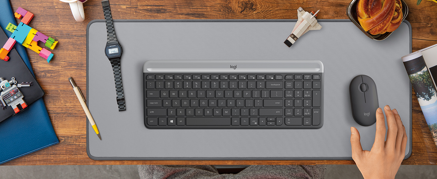 Logitech PadStudio Series Mouse Mat with Anti-Slip Rubber Base Durable Materials, Mid-Grey